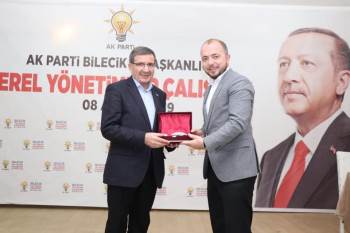 Gölpazarı’Nda Yerel Yönetimler Çalıştayı Yapıldı
