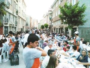 Gönül sofrası  Tunalıda kuruldu     