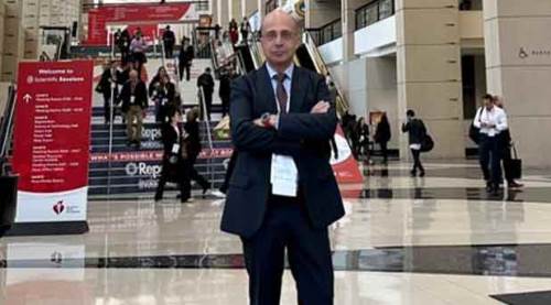 Görenek, Şikago'da konuştu