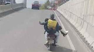 Görenleri şaşkına çeviren yolculuk