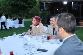 Görev Yerleri Değişen Vali Yardımcıları Ve Kaymakamlara Veda Yemeği
