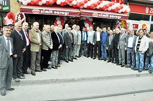 Görkemli açılış