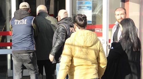 Gözaltına alınan 15 kişi adliyeye sevk edildi