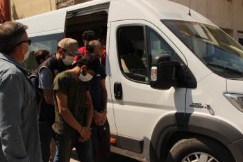 Gözaltına Alınan 7 Deaş Şüphelisinden 4’Ü Tutuklandı
