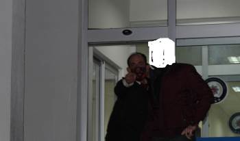 Gözaltına Alınan Muhtar Gazetecilere Akıl Almaz Hareket
