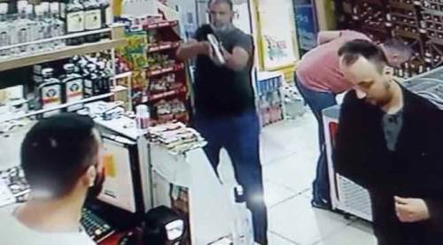 Gözünü bile kırpmadan tetiği çekti, yanlışlıkla öldürdüm dedi!