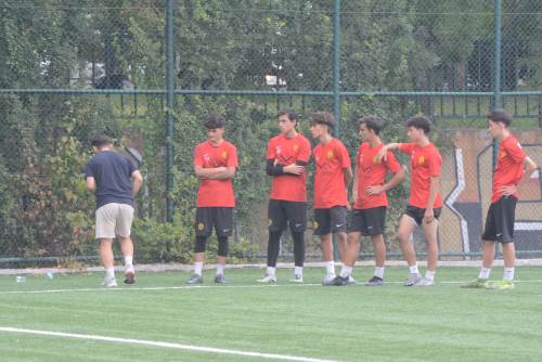 Grupların belirlenmesi bekliyorlar 