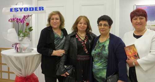 GÜL BURCU'NA İMZA GÜNÜ