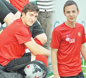 Gümbür gümbür geliyorlar