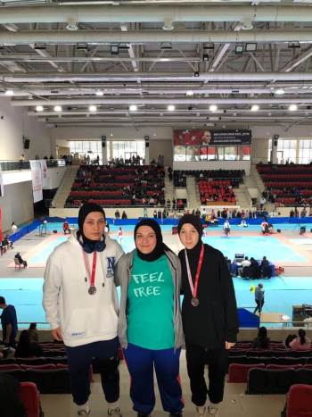 Gümüş Madalyanın Sahibi Oldular
