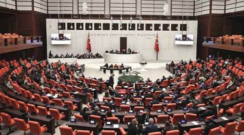 Gündeme bomba gibi düştü: Eskişehir milletvekilinin dokunulmazlığı...