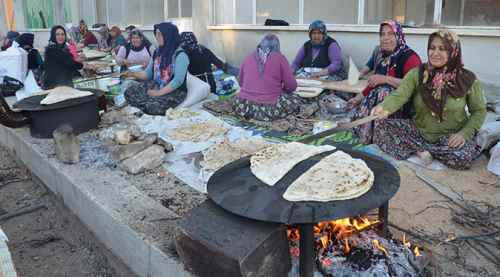 Günyüzü'nde imece usulü iftar