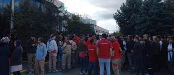 Güral Porselen Çalışanlarından Eylem
