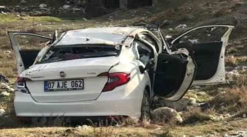 Gurbetçi aileyi tatil yolunda facia ayırdı!