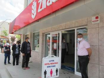 Gurbetçi Vatandaşlardan ’Biz Bize Yeteriz Türkiyem’ Kampanyasına Destek
