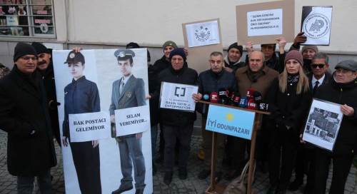 Gürol Yer'in PTT tepkisi: Eskişehir’i ilçe gibi görüyorlar!