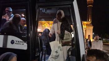 Hacı Adayları Uğurlandı
