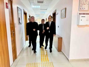 Hacılar Belediye Başkanı, korunma altındaki çocuklarla bir araya geldi