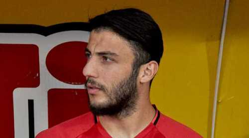 Hakan ilk kez oynadı