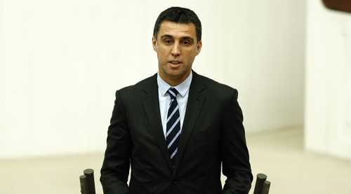 Hakan Şükür ve babasının mal varlığına el konuldu