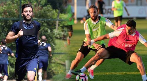 Hakan ve Tarık takımlarına geri döndü