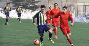 Hakem geldi kriz bitti