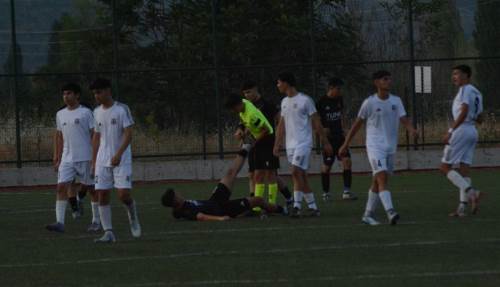 Hakemin hareketi alkış topladı