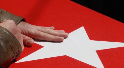 Hakkari'de hain tuzak: 1 asker şehit oldu