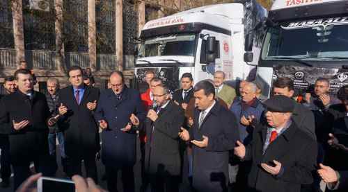 Halep'e 3 TIR un gönderildi