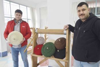 Halıcılık Kursu Gelir Kapısı Olacak
