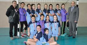 Halil Akkurt elendi!