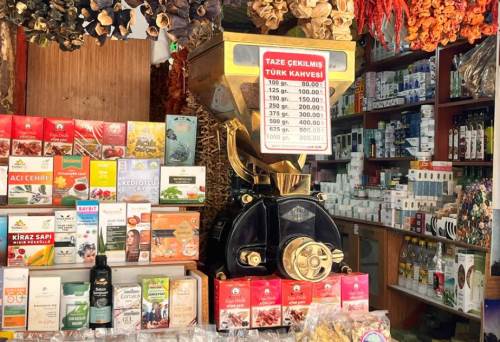 Hamamyolu’nda kahve tutkunları uygun fiyatın peşinde