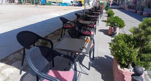 Hamamyolu’nda yaya geçişine masa engeli