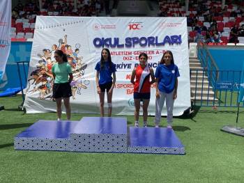 Hamide Nur Tekdemir, Türkiye Üçüncüsü Oldu
