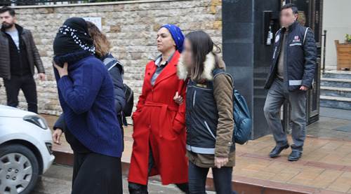 Hamile kadının yaptığı pes dedirtti!