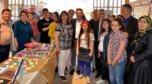 HANIMELİ SOKAK'TA BAYRAM MOLASI