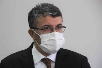 Hasta Yakınlarına Memnuniyetlerini Sordu
