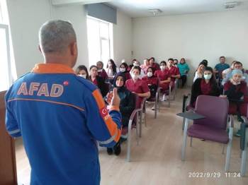 Hastane Personeline ‘Deprem Ve Yangın’ Tatbikatı
