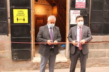 Hattat Ahmet Şemseddin Karahisari Türk İslam Sanatları Galerisi Açıldı
