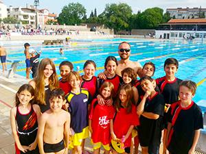 Havuzda yüzümüzü güldürdüler