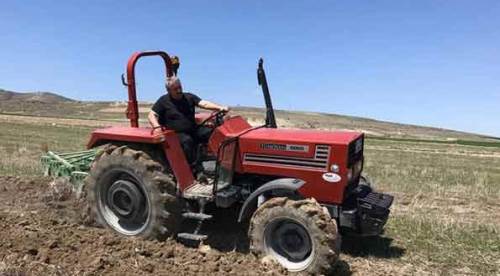 Hayatı Eskişehir'deki 'köyüne' sığdırdı