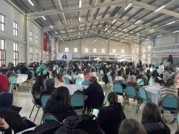 Hayatını Kaybeden Öğretmeni Meslektaşları Unutmadı
