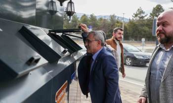 Hedef Daha Temiz Bir Kütahya, Şehrin 14 Ayrı Bölgesine ’Mobil Atık Getirme Merkezi’ Yerleştirildi
