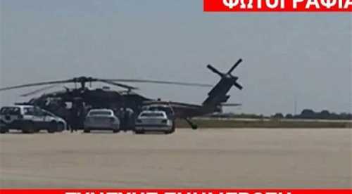 HELİKOPTERLE YUNANİSTAN'A KAÇTILAR