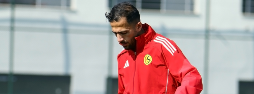 Hem çalışıyor hem de tedavide