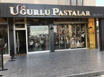 Hem Pasta Yediler Hem De Altın Kazandılar
