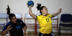 Hentbolda rakip İzmir