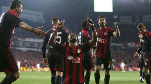 Henüz bir şey bitmedi