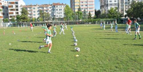 Hepsi hayalinin peşinde
