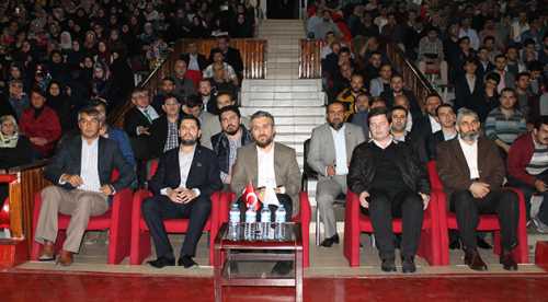 Her Yerde, Her Şeyde, Her Zaman İslam